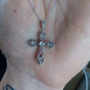 Diamond cross and chain